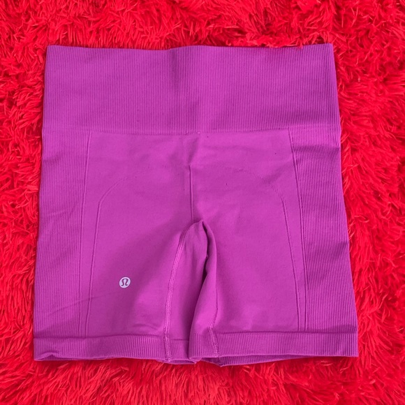 Lululemon Sculpt Short Ultra Violet. Size 6 - Picture 6 of 11